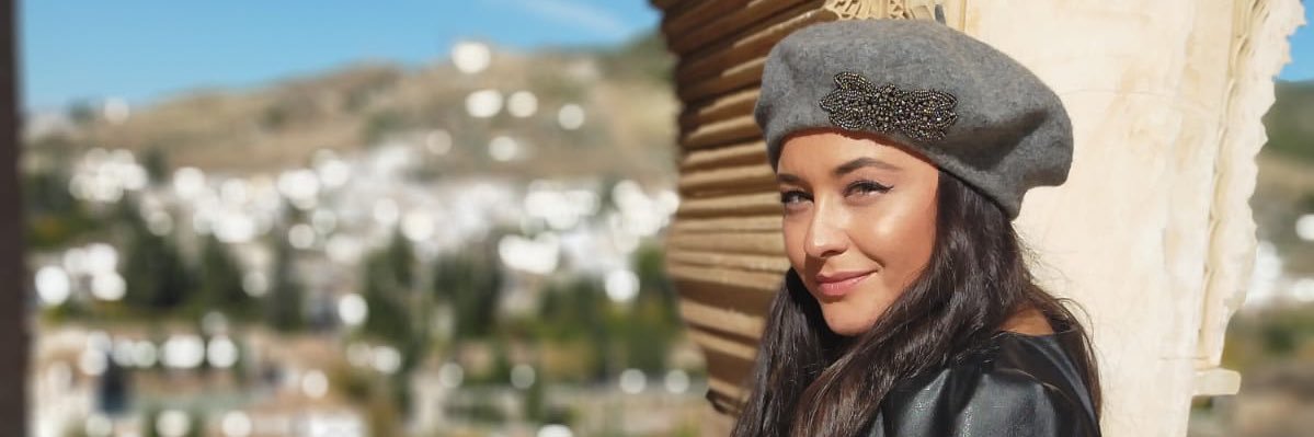 Lauriinha4's profile banner image