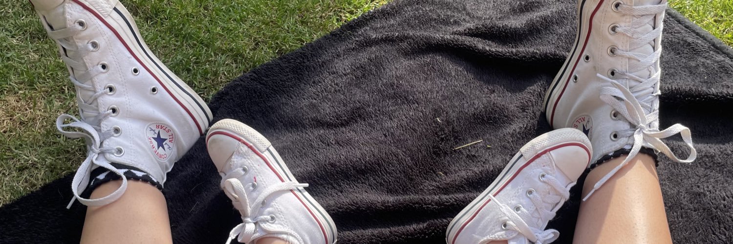 Kimthelegs's profile banner image
