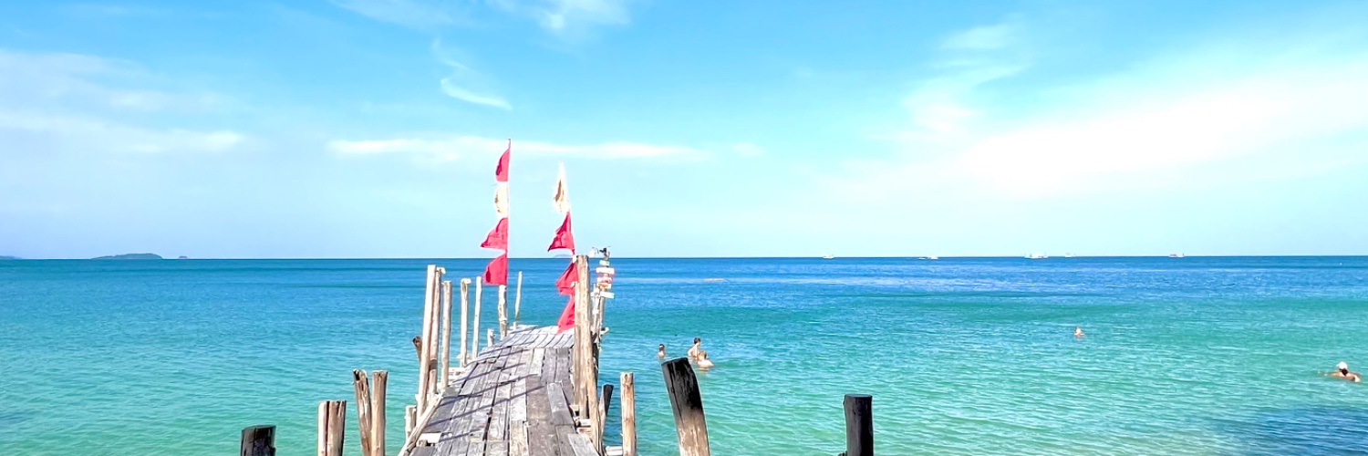 Travelzaa's profile banner image