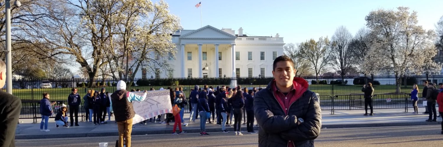 Gustavo Peralta Coello's banner