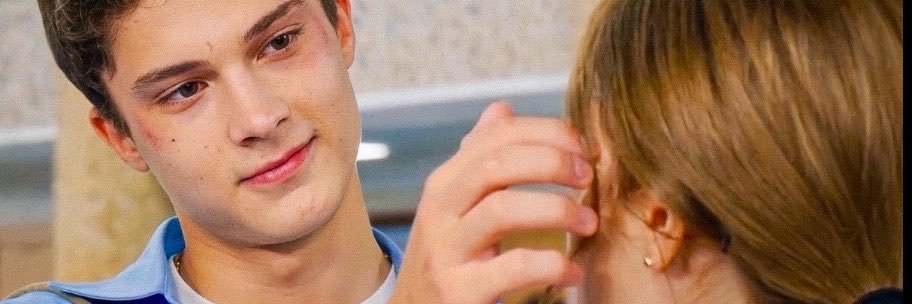 daha17mi's profile banner image