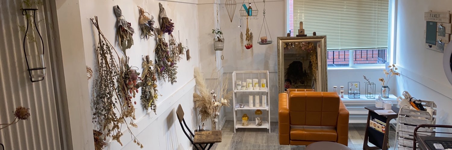 flowers_salon's profile banner image