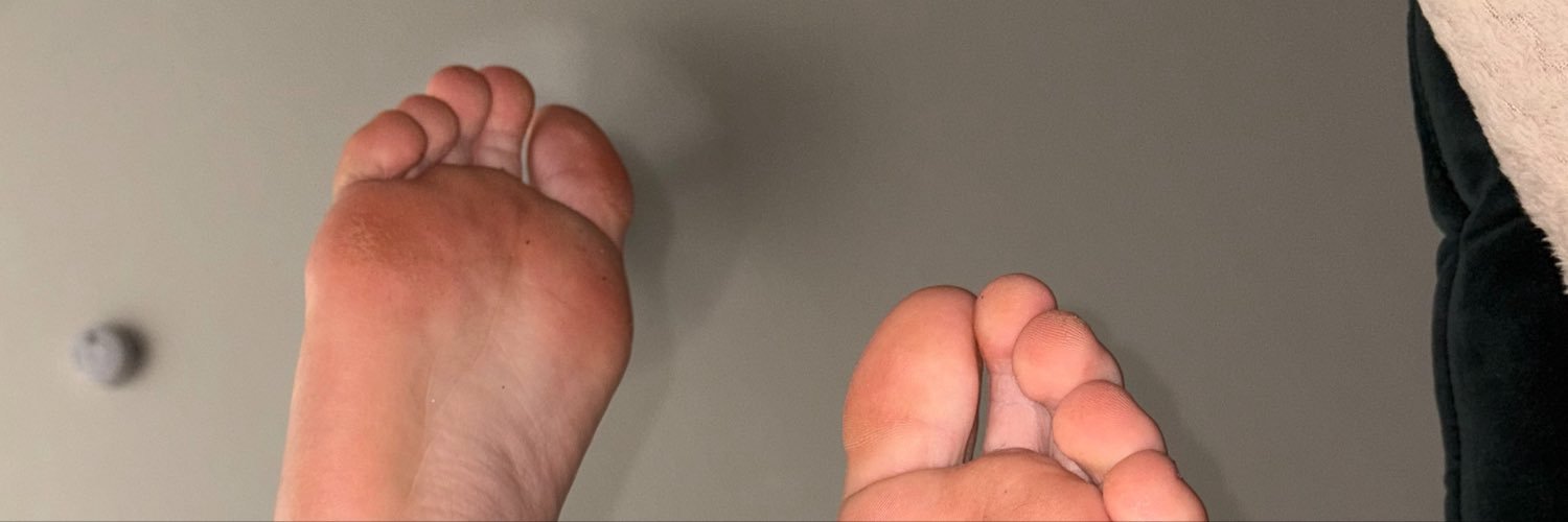 Melloynude's profile banner image