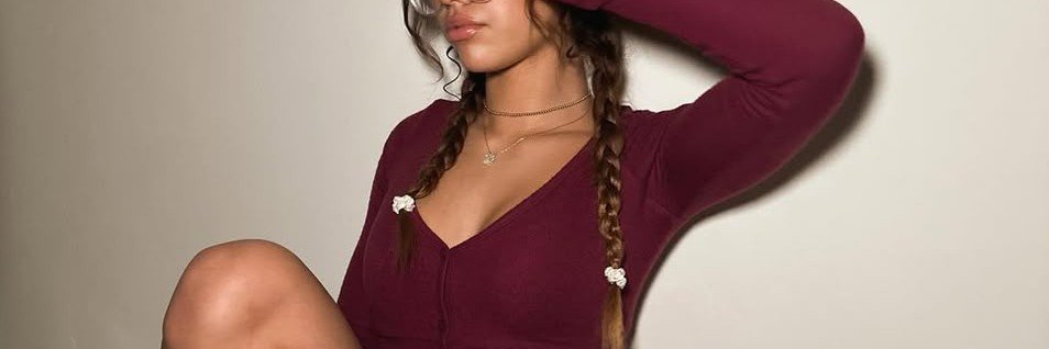 Miamhek's profile banner image