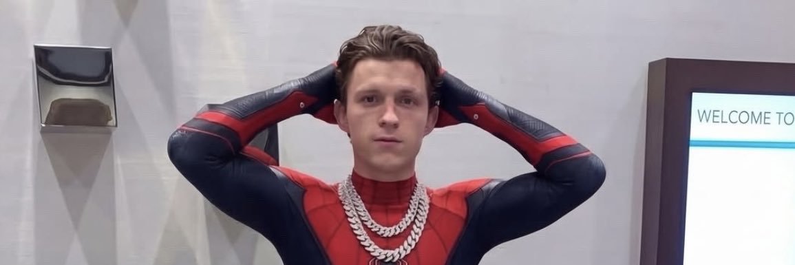 Emiisdihpressed's profile banner image