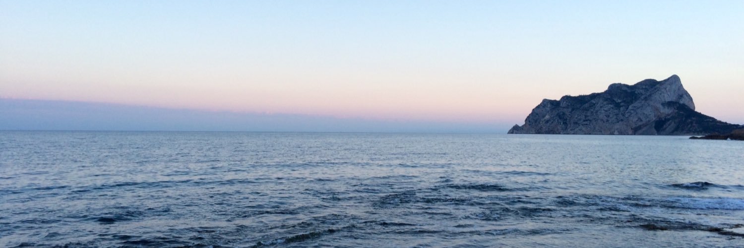 Nadianit's profile banner image