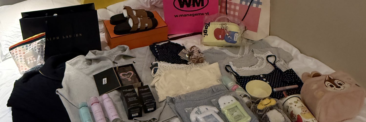 aroundwithluvv's profile banner image