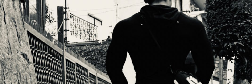 AmanteDiscr's profile banner image