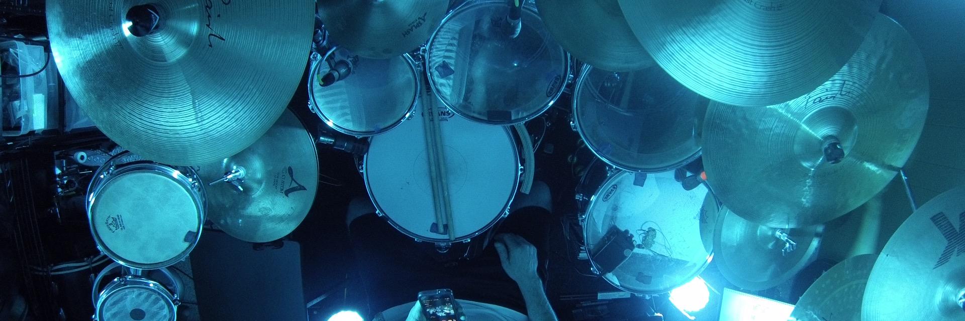 deechatonic's profile banner image