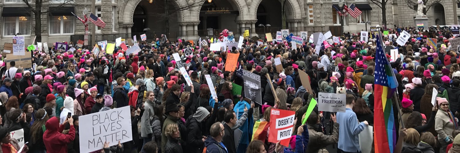 LATINOS2CHANGE's profile banner image