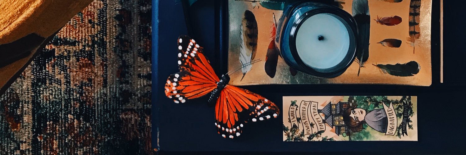 KirstenNeff's profile banner image