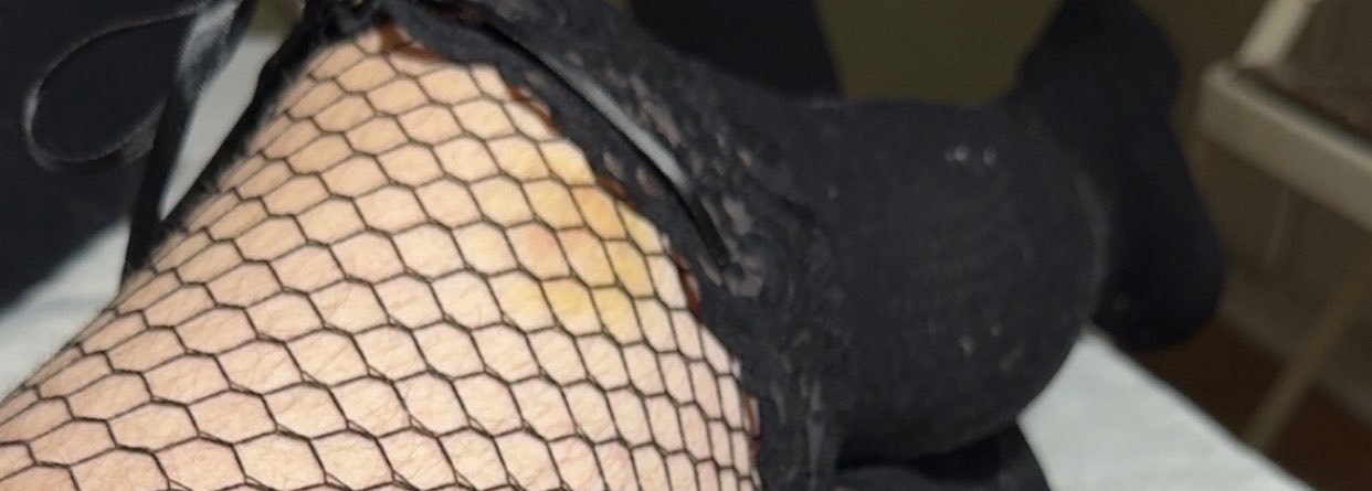 FemBawk's profile banner image