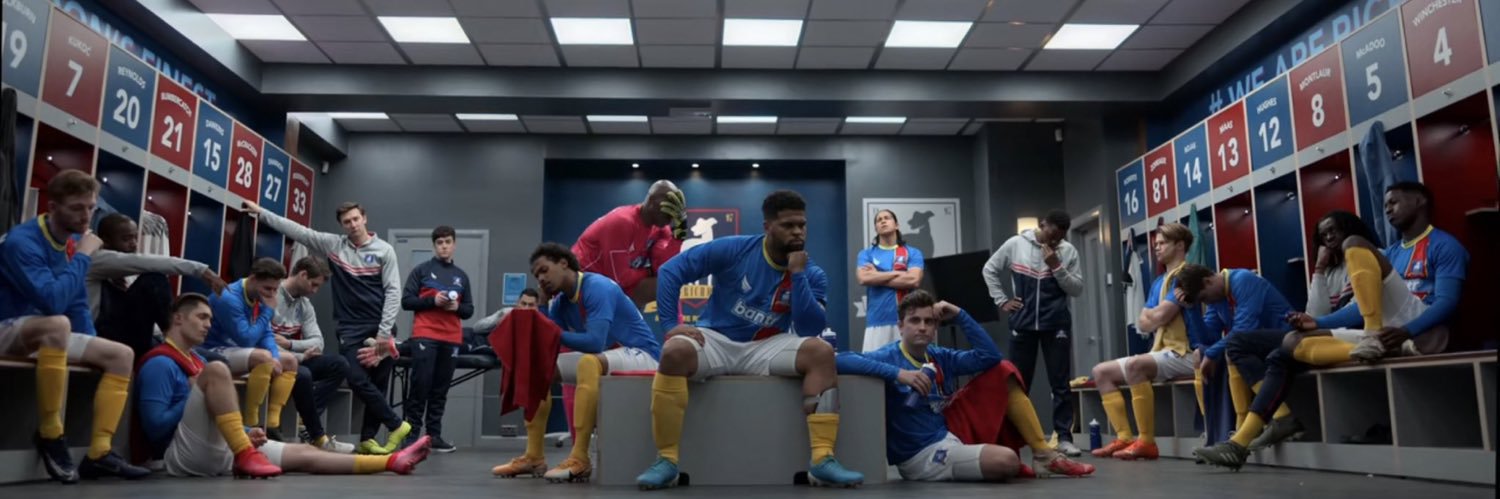 bri_mo19's profile banner image