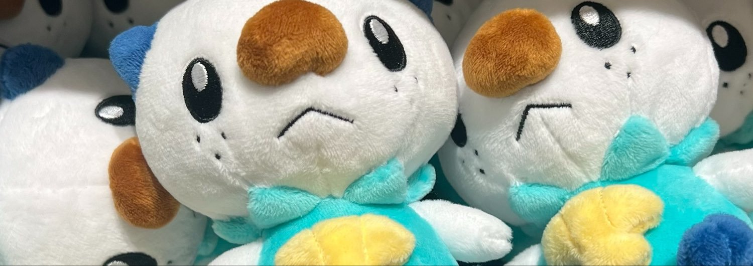 loraze01's profile banner image