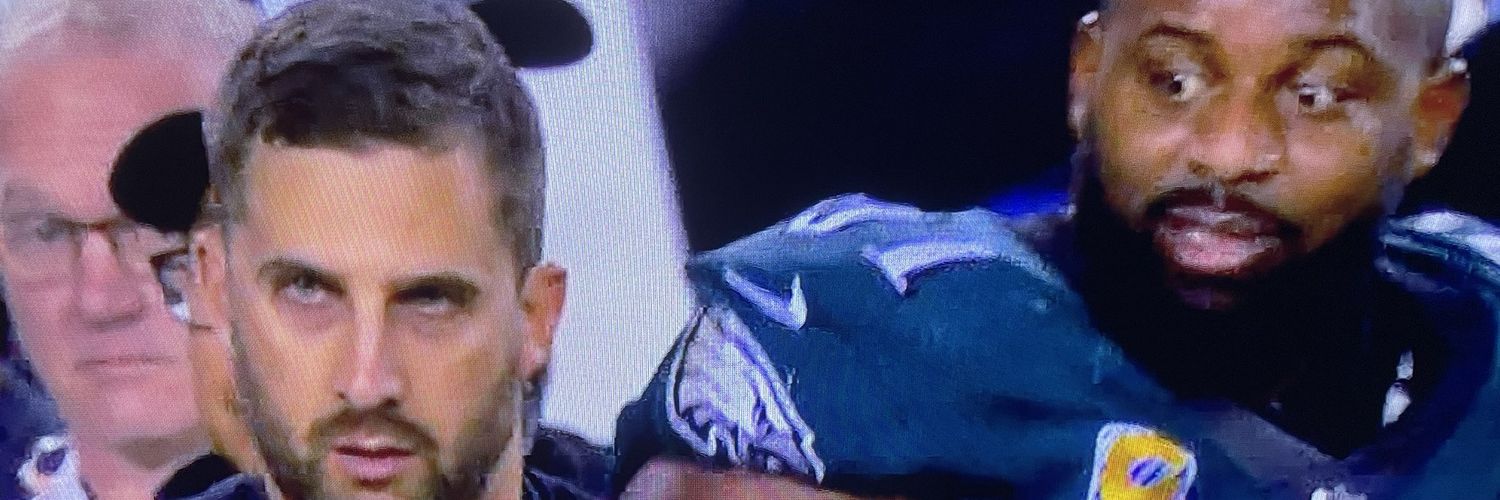 DeeTownn's profile banner image