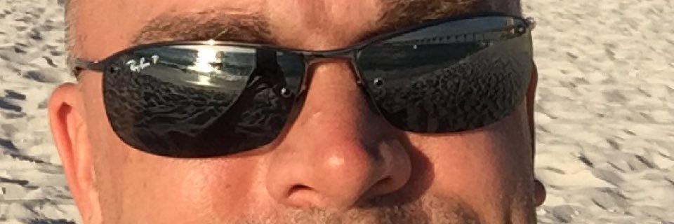 erikhomme's profile banner image