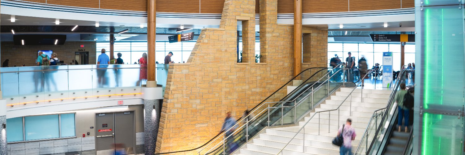 Eastern Iowa Airport • CID banner