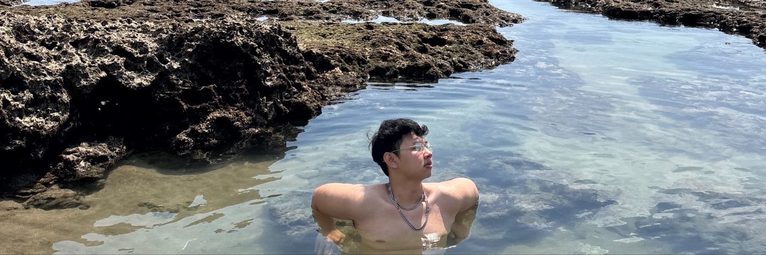 OhMyLeonZ's profile banner image