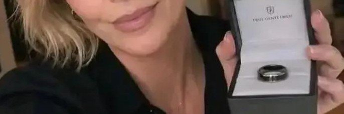 charlizechat333's profile banner image