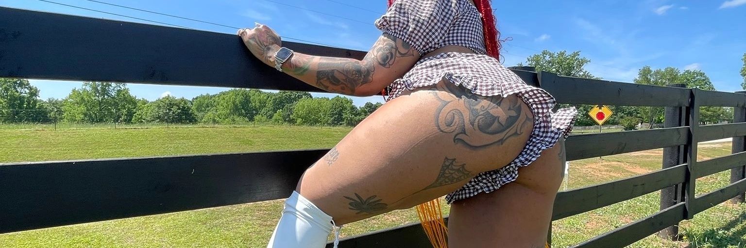 prettyfrosh173's profile banner image