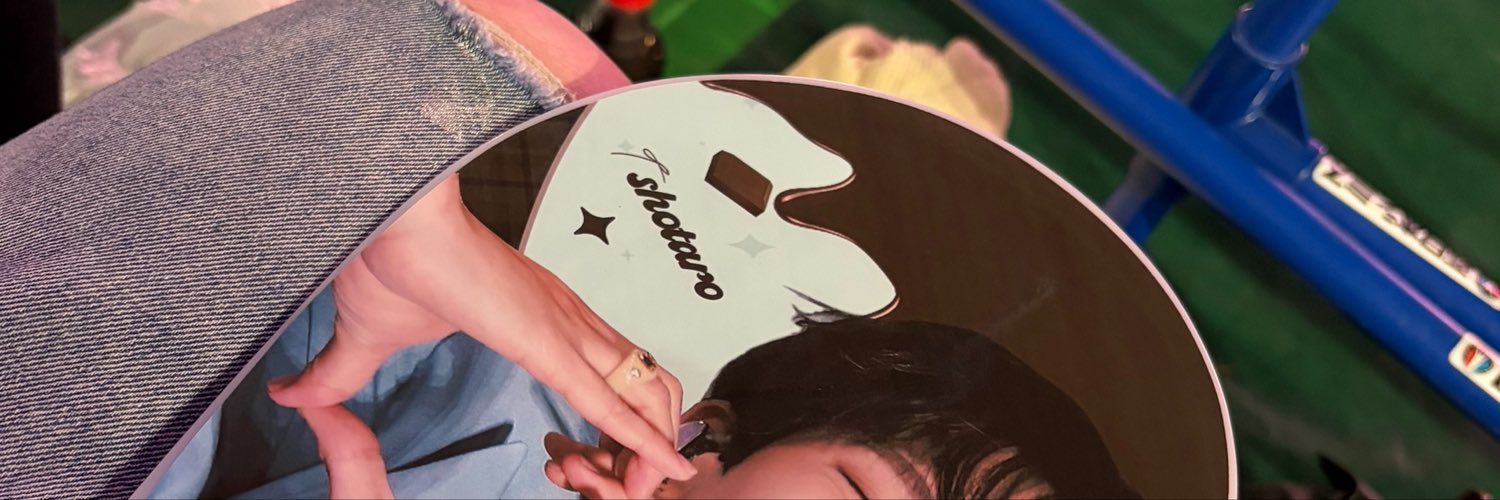 luv_tar0's profile banner image