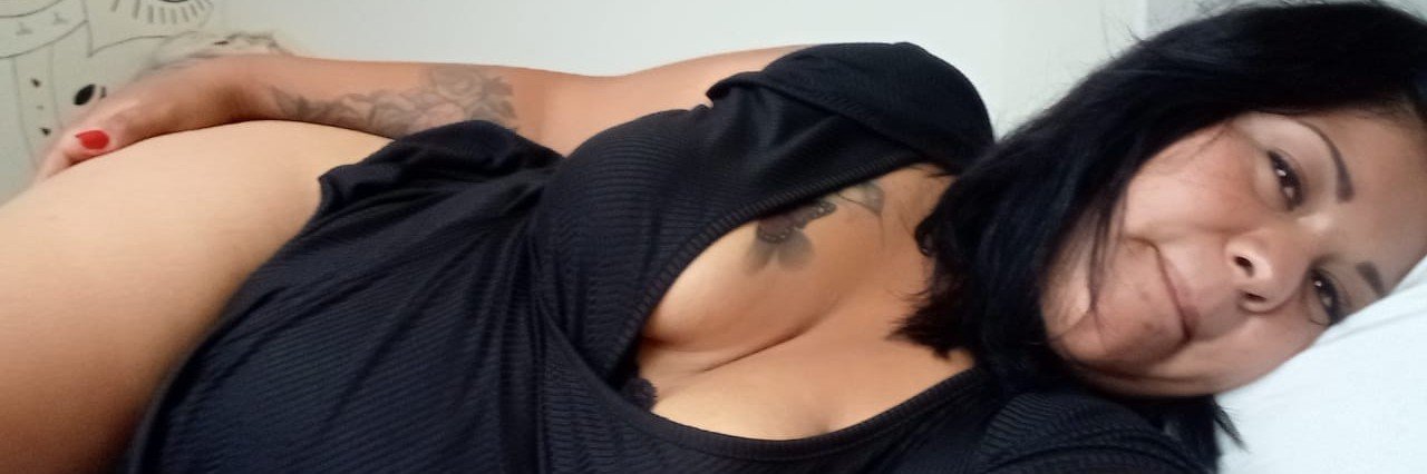 vikyroaeliz's profile banner image