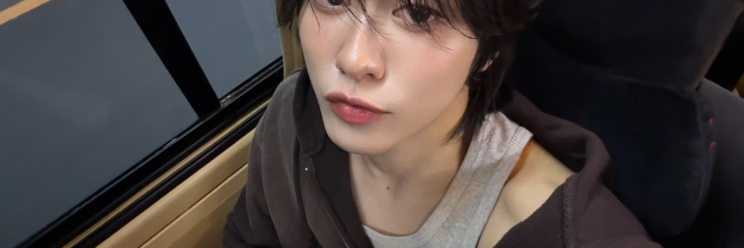 Ravies95's profile banner image