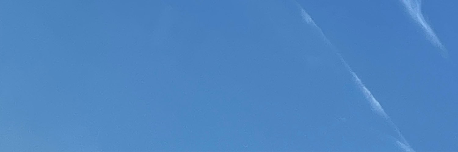 y1c1fq's profile banner image
