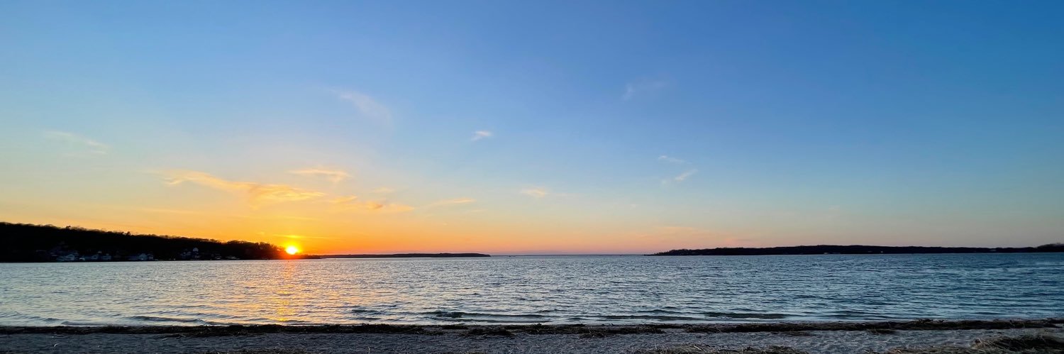 Carissa M. - 👩🏻‍⚕️ banner