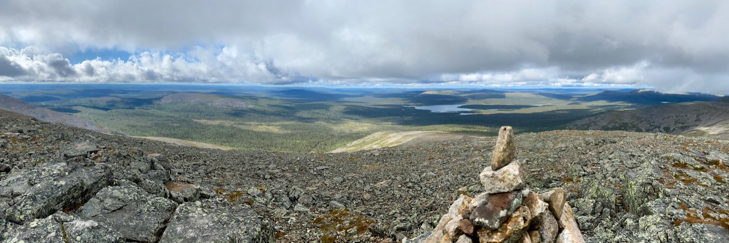 islaitin's profile banner image