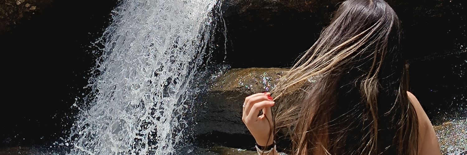 _NadiaIris's profile banner image