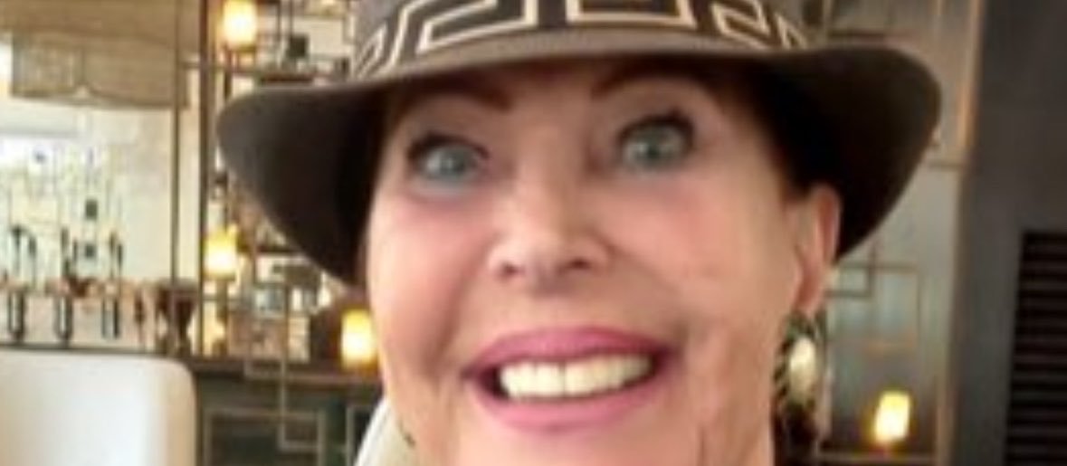 lucecohen's profile banner image