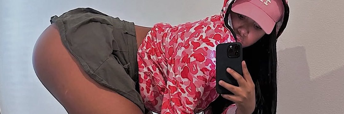 lialinzzy's profile banner image