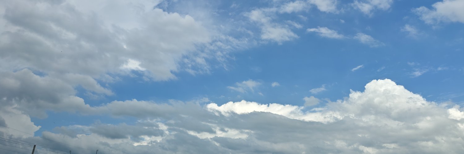 leyyyy223's profile banner image