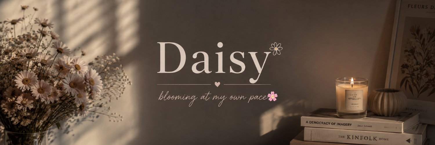 daisymflo's profile banner image