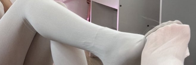 NinaFeetFr's profile banner image