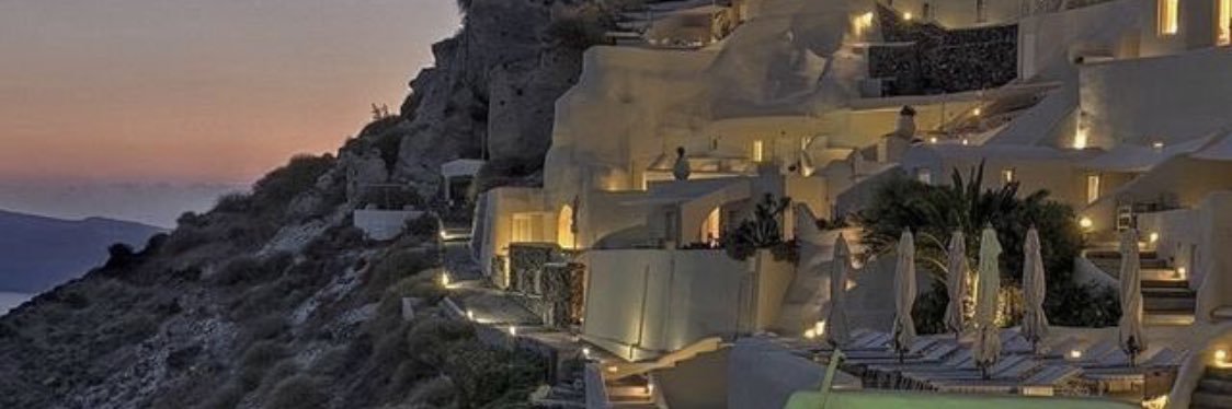 MNEEMAH's profile banner image