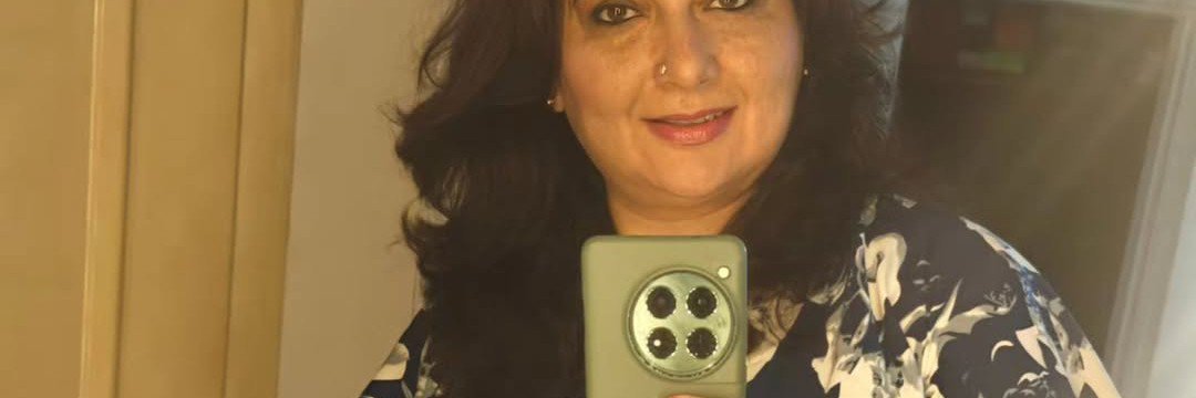 Nasreenlovyll's profile banner image