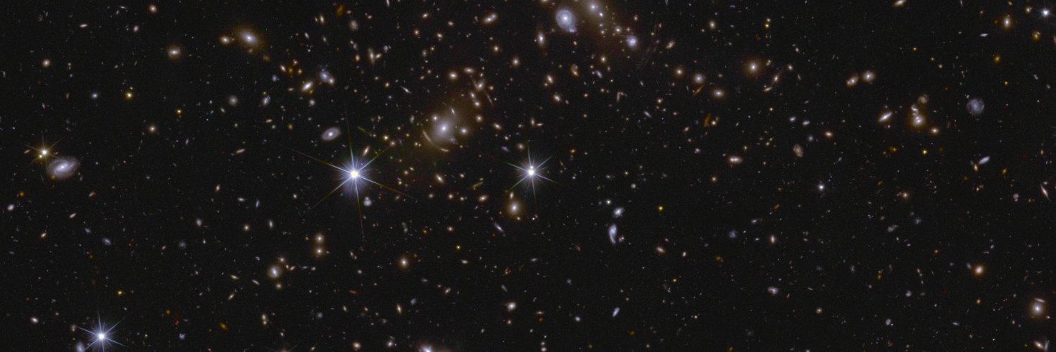 xexresi's profile banner image