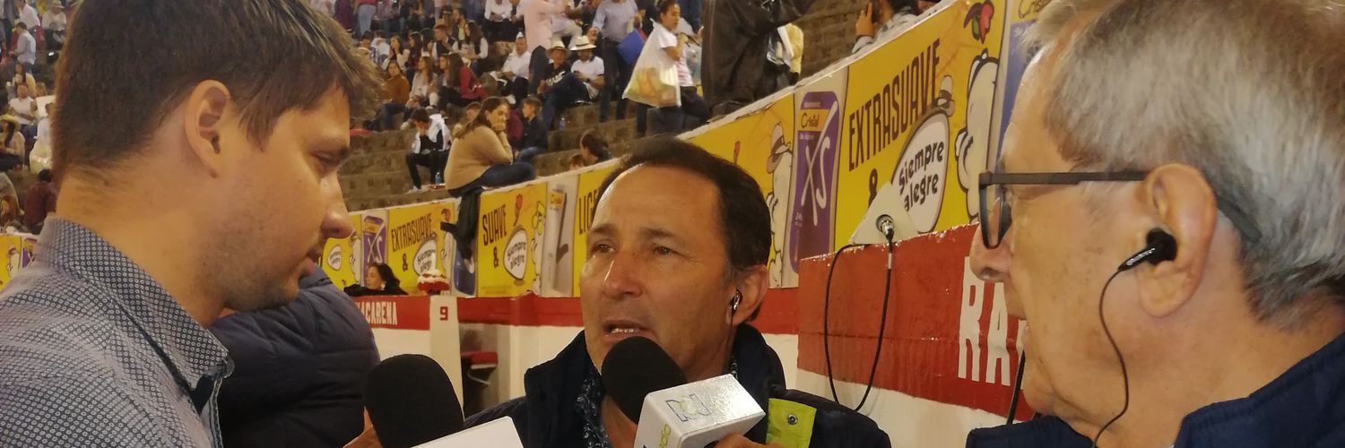 Daniel Upegui V banner