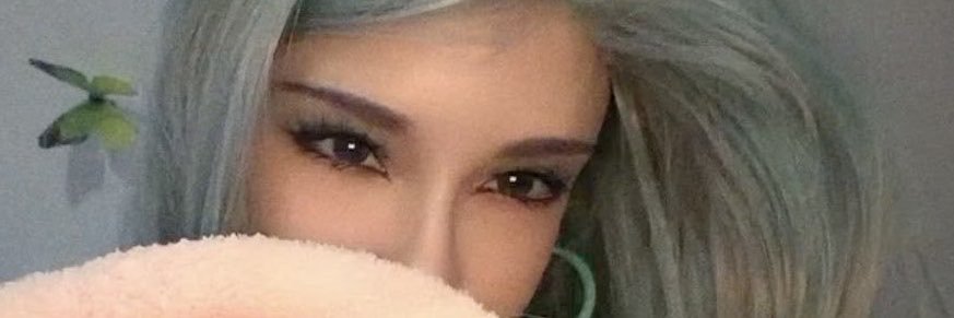 leyna_dom's profile banner image