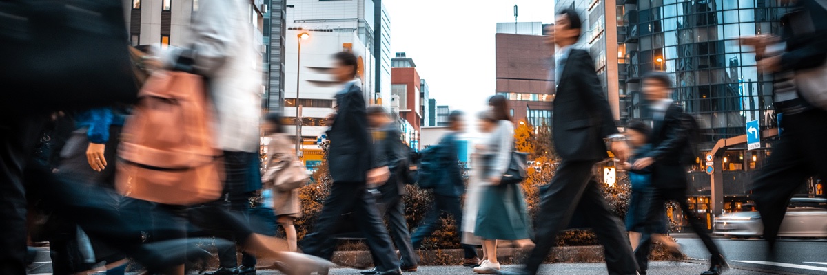 Latinia. The Context Banking Company banner