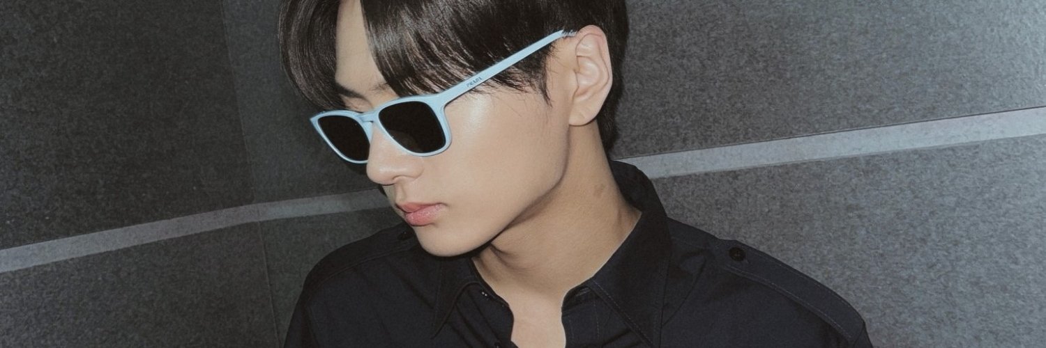 sunghonnu's profile banner image