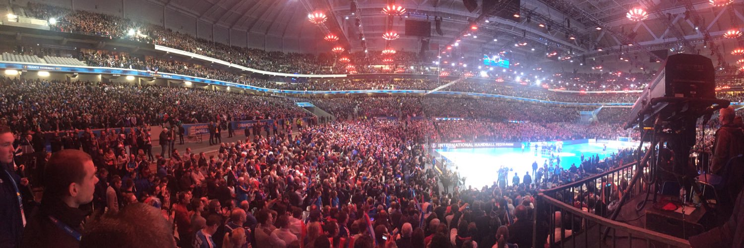 Pierre de La Ville-B banner