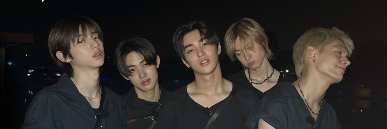 akonih_'s profile banner image