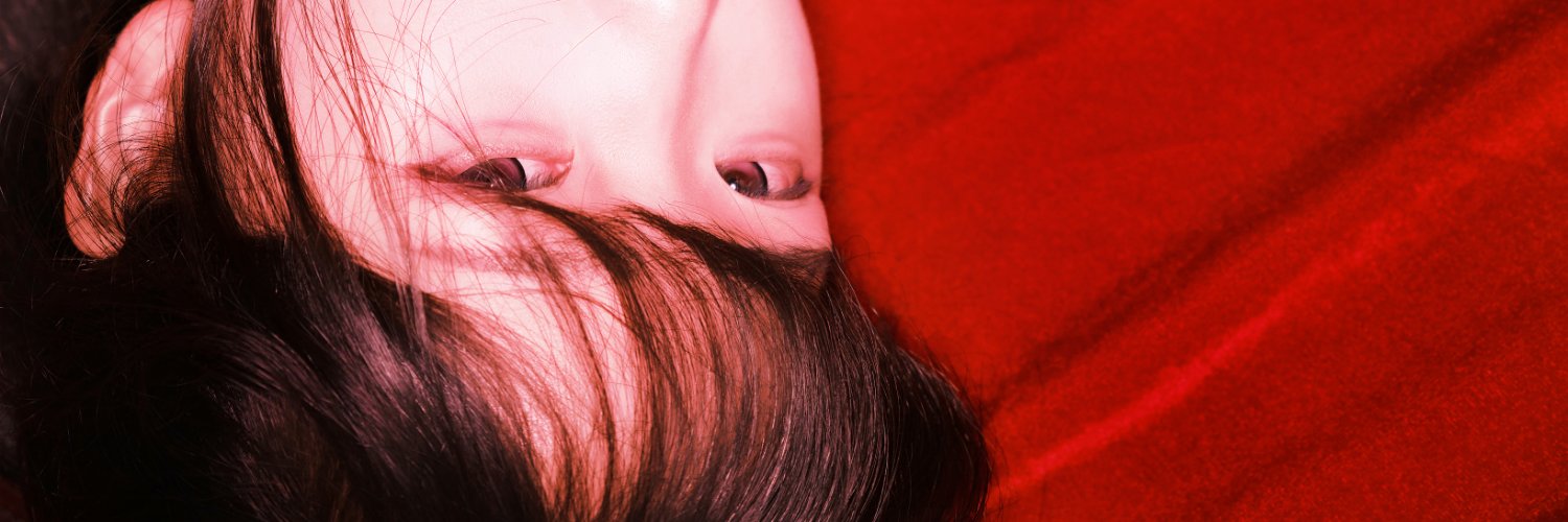 yining0749's profile banner image