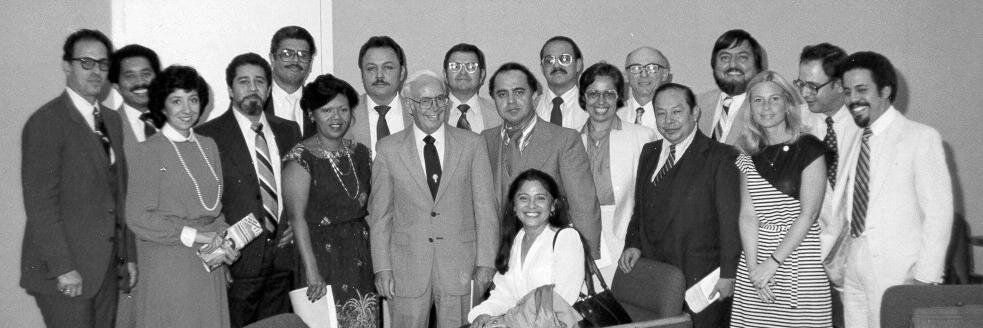 R Castro Feinberg (She/her/ella) banner