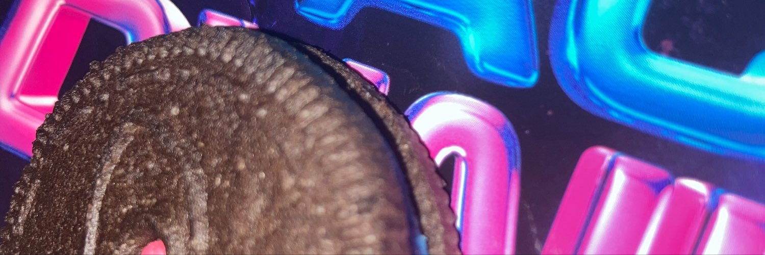 Devourchocomix's profile banner image