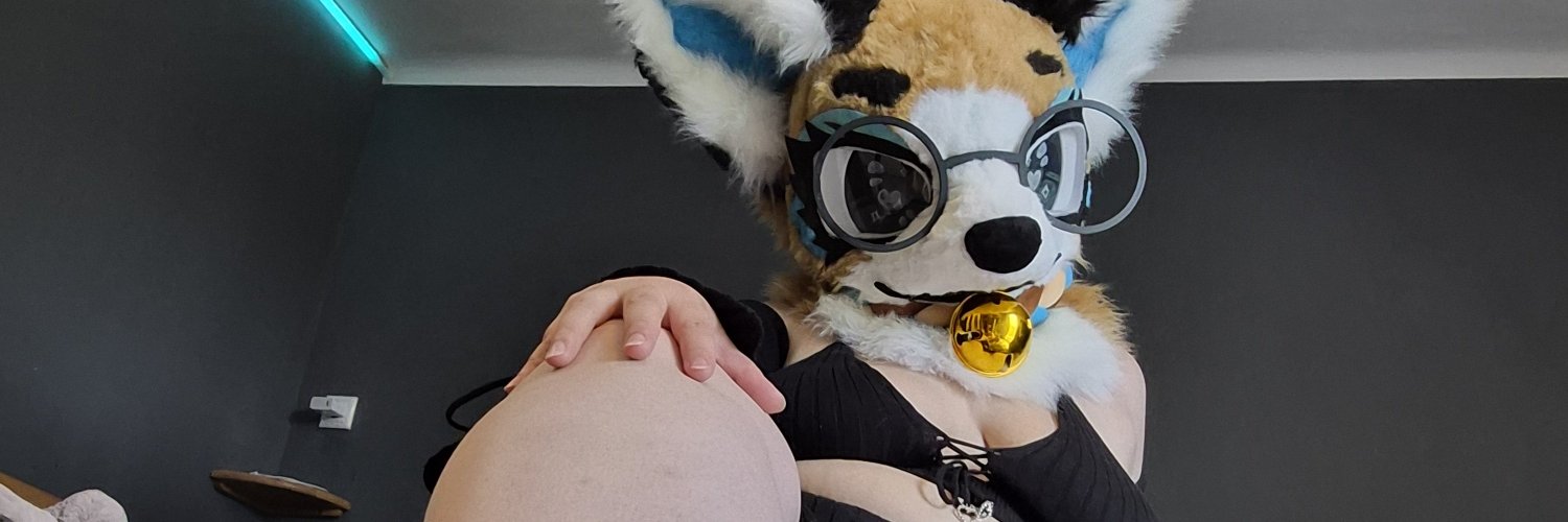 LexiesDen's profile banner image