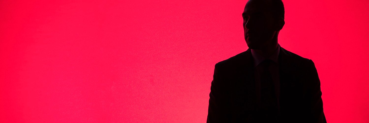 Manlio Di Stefano banner